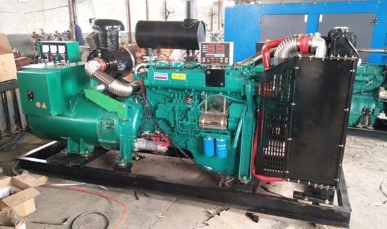 若尔盖潍柴二手发电机大型柴油发电机组