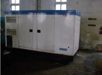 若尔盖康明斯150kw大型柴油二手发电机组